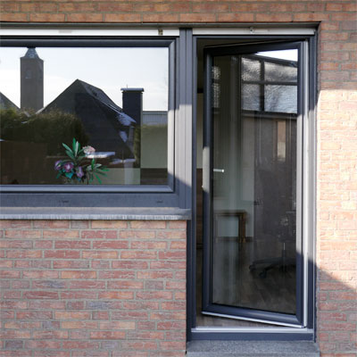 IGLO Energy Dreh-Kipp-Tür mit Fenster